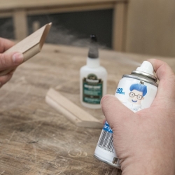 Aktivátor CA, 200 ml, spray