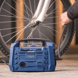 Scheppach Air Force 6 hybridní kompresor (20 V IXES aku, 12 V, 230 V)