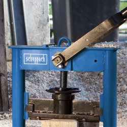 Scheppach HSC 130 páková štiepačka kameňa