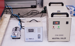 Gravírovací a rezací CO<sub>2</sub> laser Numco E 4060