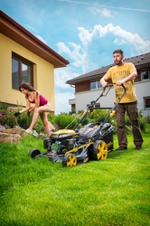 Riwall PRO RPM 5135 multifunkčna trávna kosačka 4 v 1 s benzínovým motorom a pojazdom